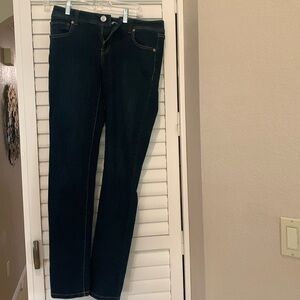 inc skinny leg jeans. Gentle worn, dark wash. Size 6